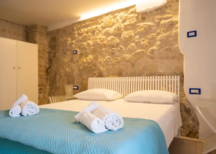 Luna Exclusive * Tropea